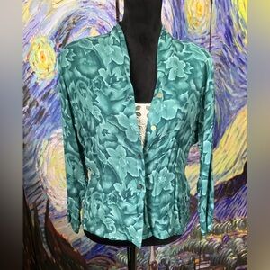 Pendleton vintage size 12 petite green (floral) long sleeve top